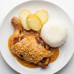 Menú 2 Ju: Pollo al maní con papa sancochada y ensalada