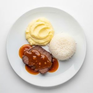 Menú 1 Lu: Asado de carne con puré