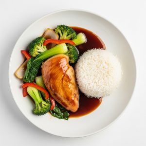 Menú 2 Lu: Pollo al sillao con verduras chinas y arroz blanco